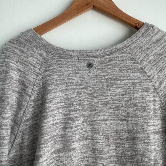 Prana grey pullover long sleeve top crewneck shirt size small - Picture 10 of 10